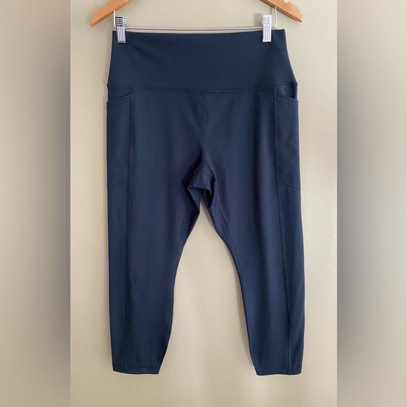 RBX: Navy Blue Leggings with Side Pockets 
Size: X Large - Picture 10 of 14